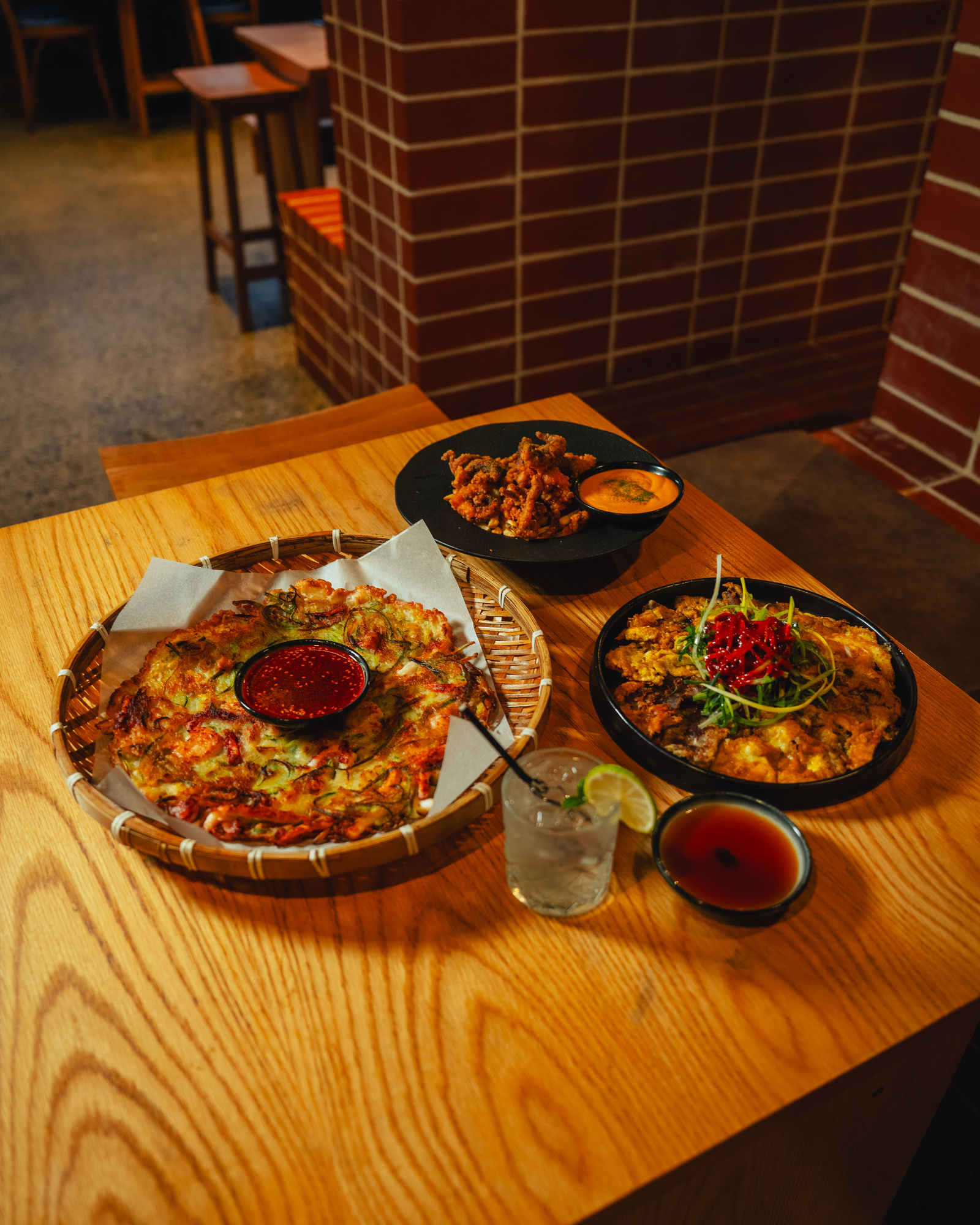 A full table at 1946 Butchery